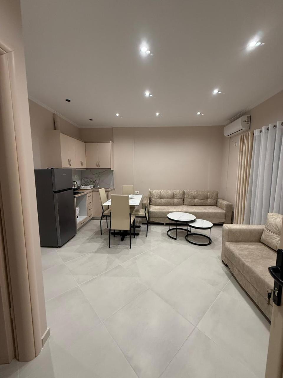 Eleana'S Apartament Σαράντα Εξωτερικό φωτογραφία