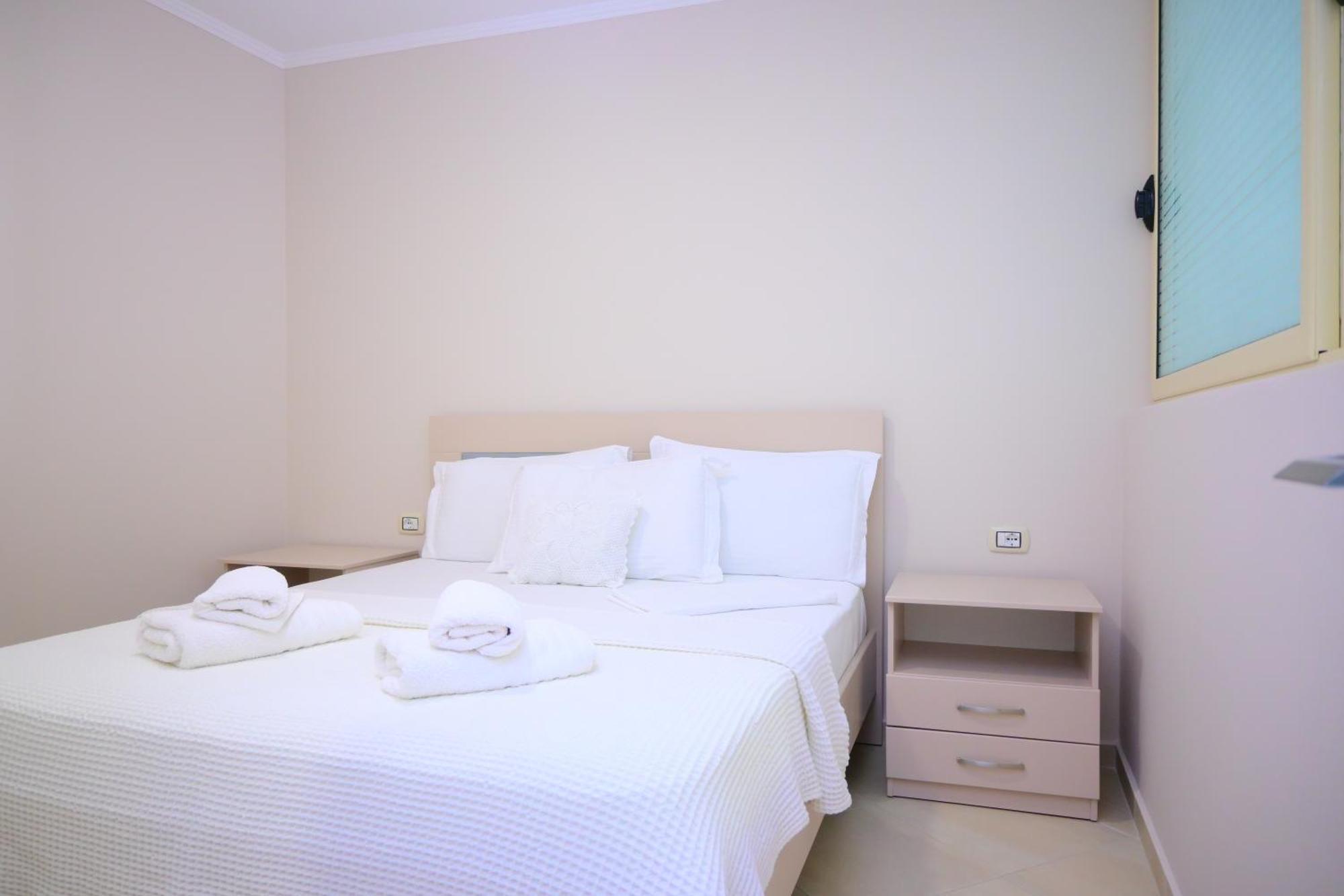 Eleana'S Apartament Σαράντα Εξωτερικό φωτογραφία